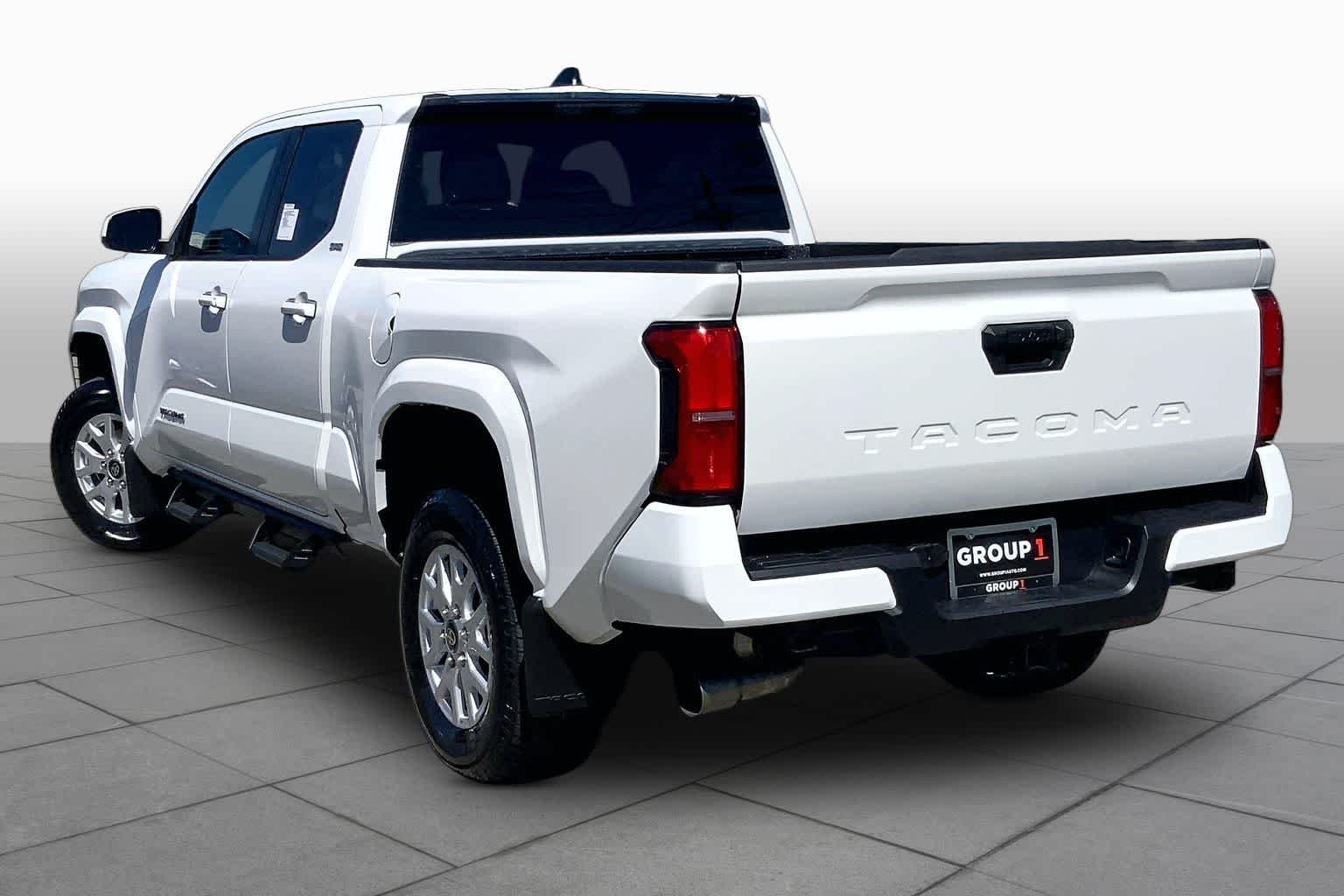 New 2026 Ice Cap Toyota SR5 image 12