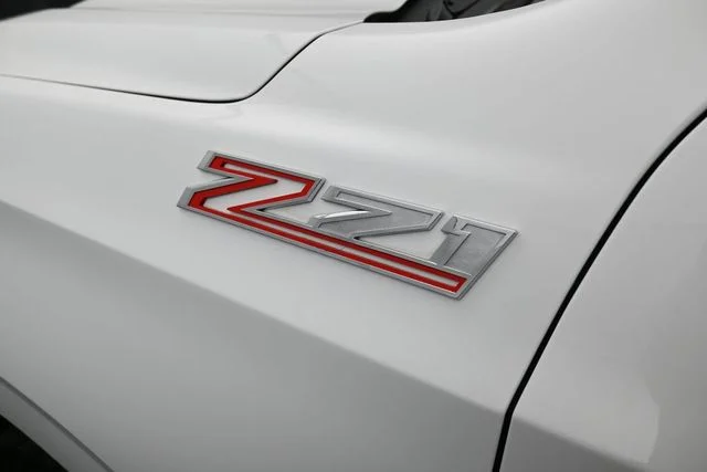 Used 2023 White Chevrolet Z71 image 32