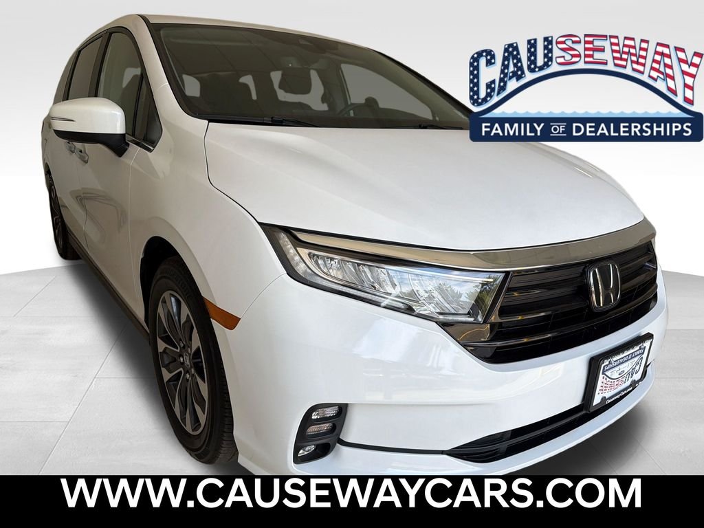 Used 2024  Honda EX-L image 1