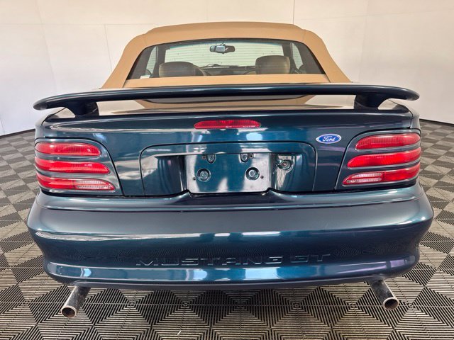 Used 1994 Green Ford GT image 19