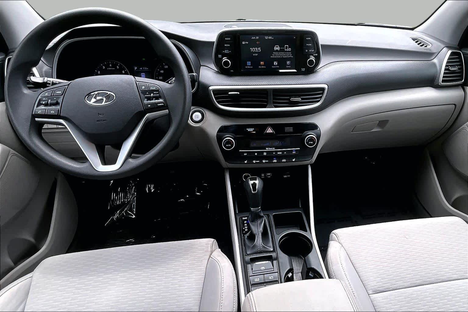 Used 2020 Stellar Silver Hyundai SEL image 16