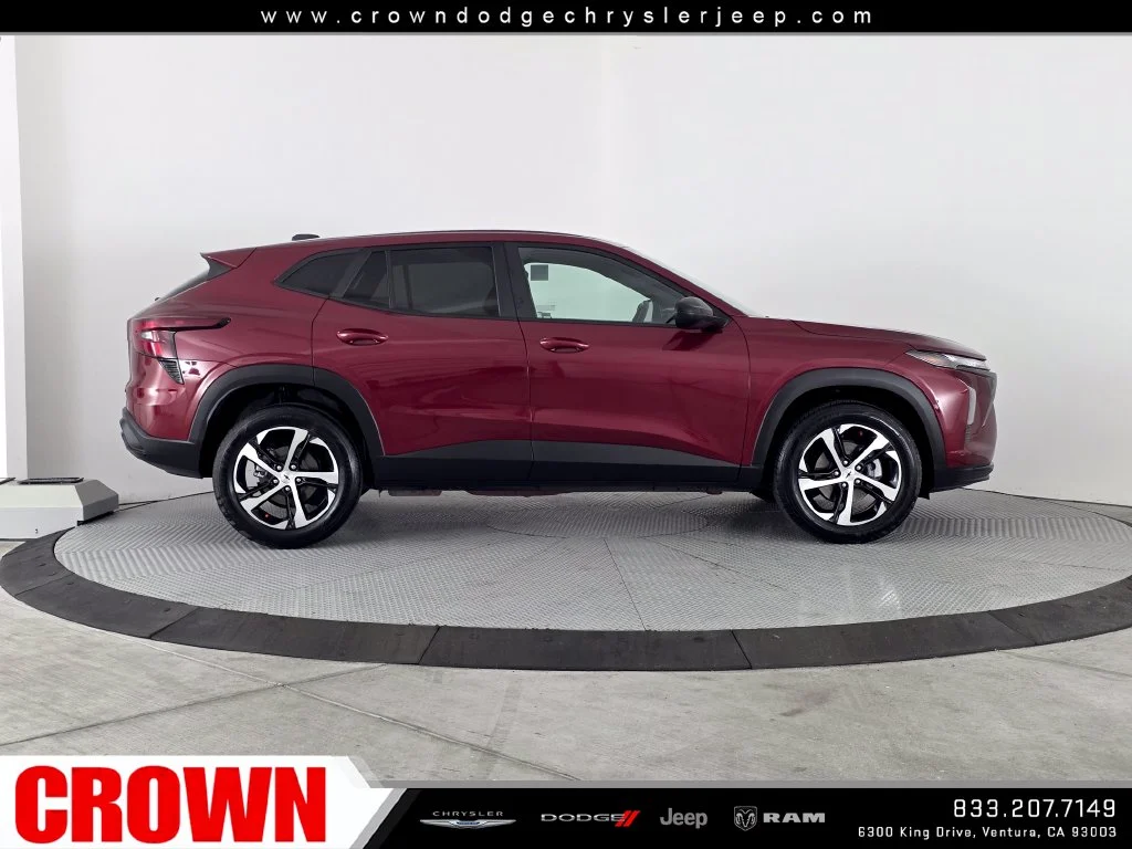 Used 2025 Red Chevrolet 1RS image 8