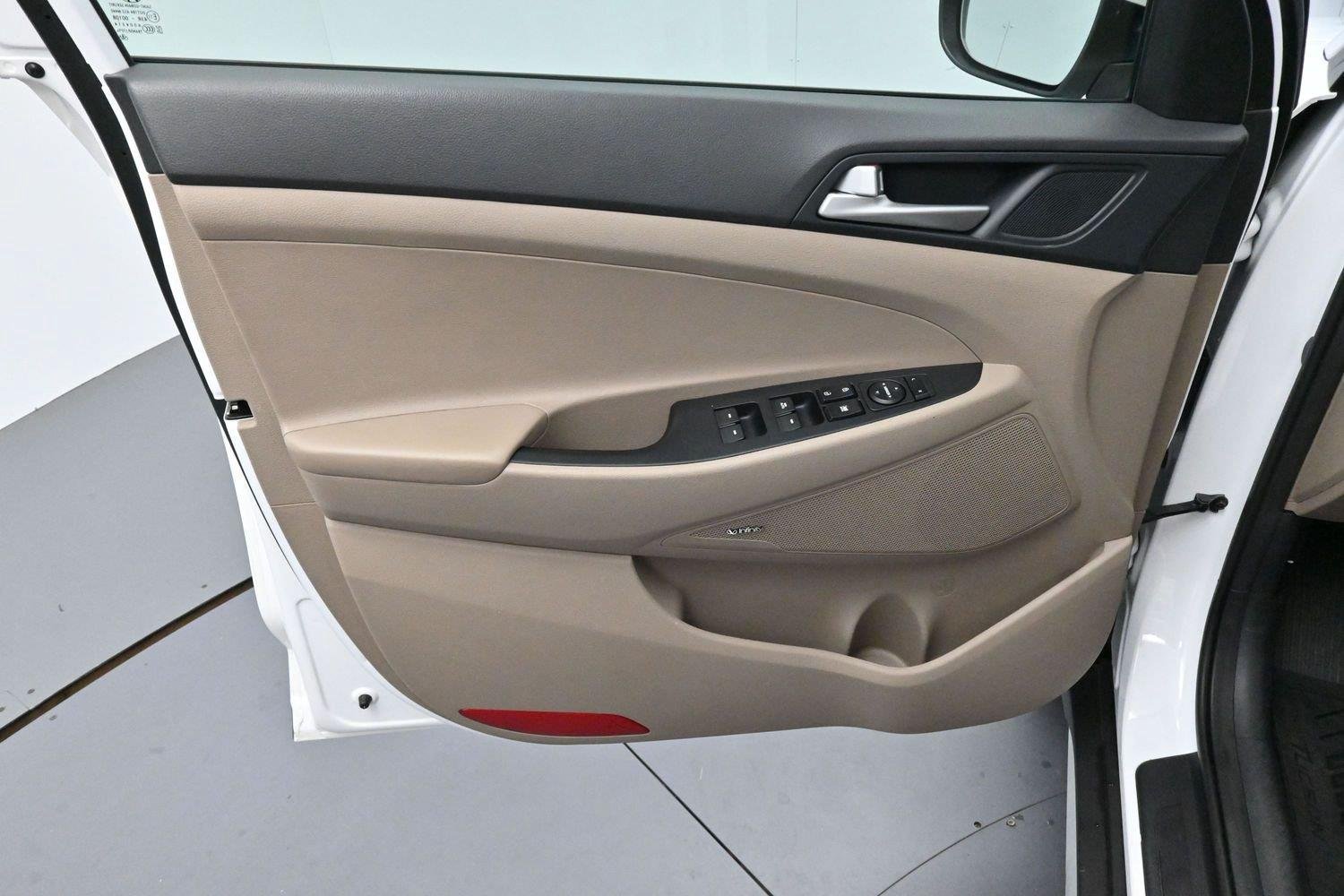 Used 2021 White Cream Hyundai Sport image 11