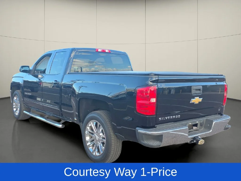 Used 2016 Black Chevrolet LT image 6
