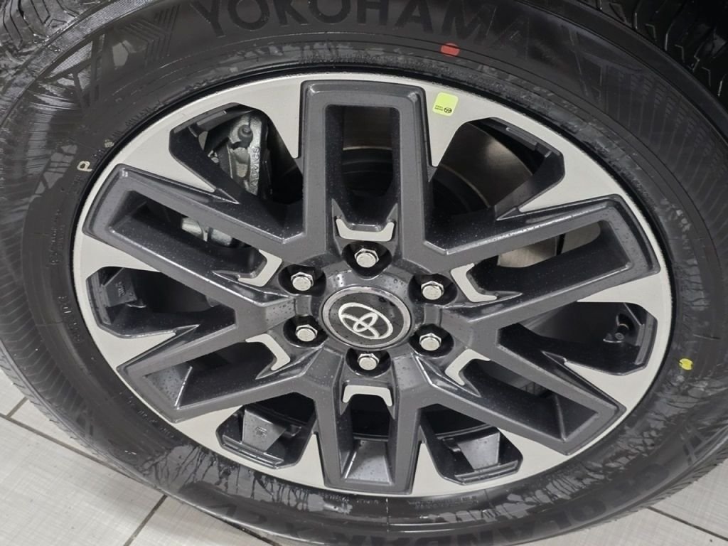 2026 Toyota Tundra Limited - Photo 13