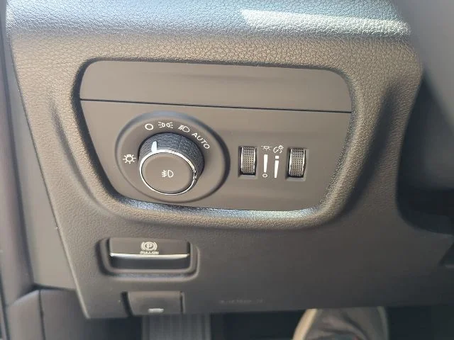 New 2026 Black Jeep Limited image 25