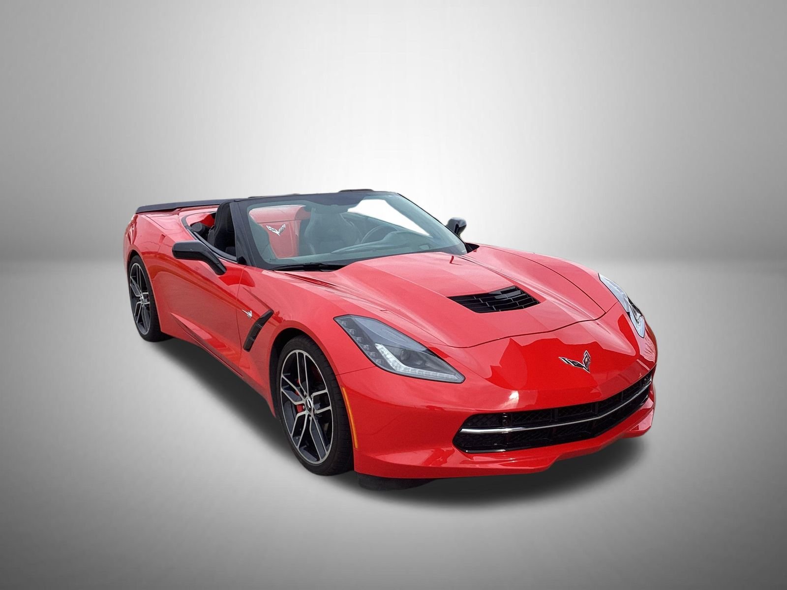 Used 2016 Red Chevrolet Stingray image 2