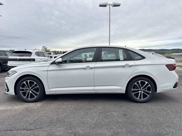 New 2026 White Volkswagen 1.5T Sport image 2