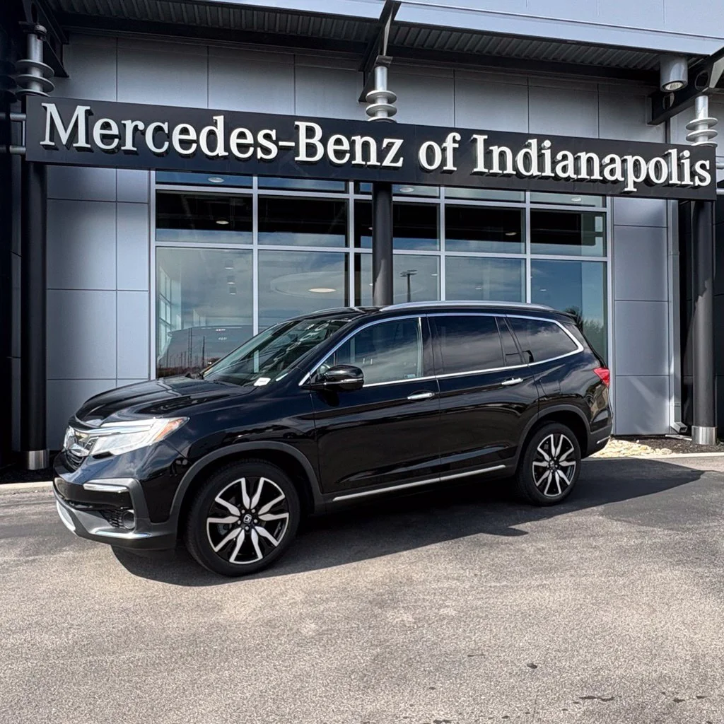 Used 2021 Crystal Black Pearl Honda Touring image 1