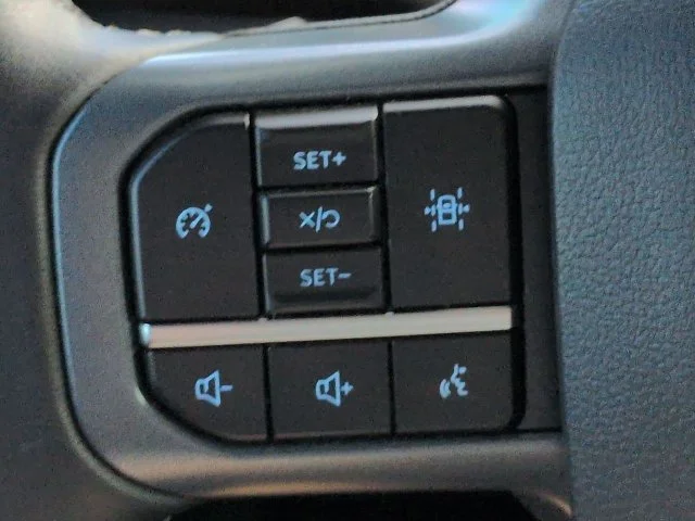 Used 2023 Gray Ford XLT image 25