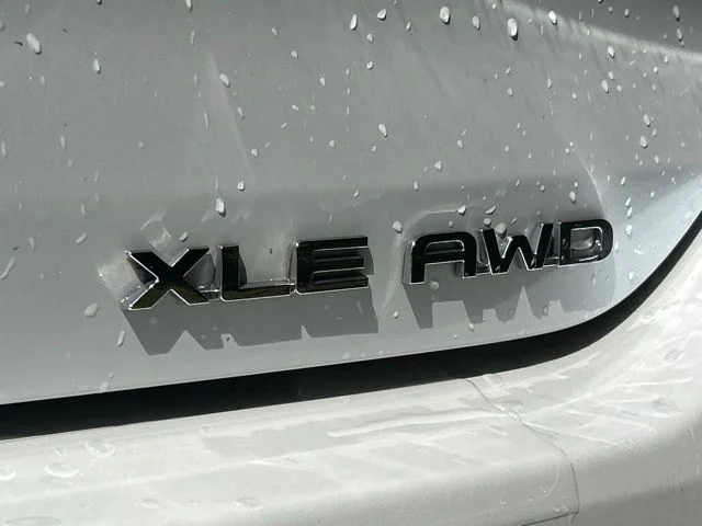 Used 2022 Beige Toyota XLE image 13