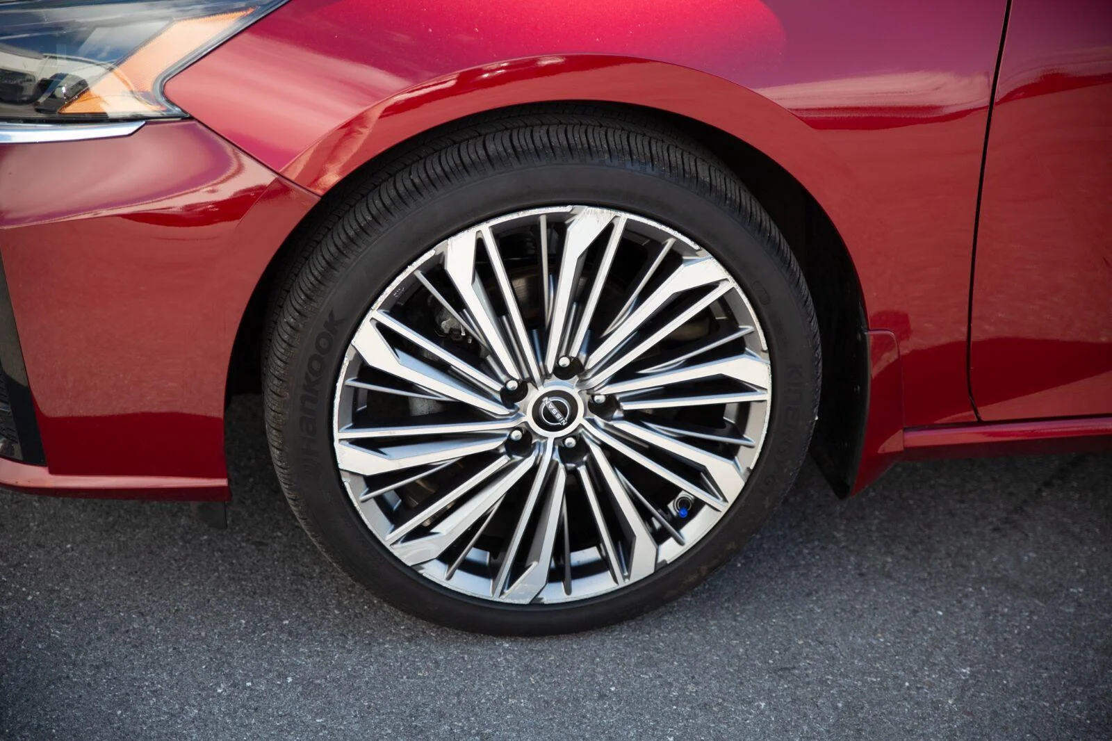 2023 Nissan Altima SL - Photo 9