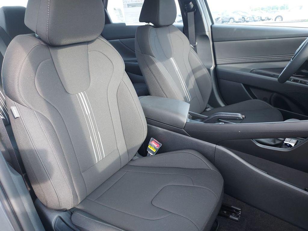 New 2026 Gray Hyundai SEL Sport image 29