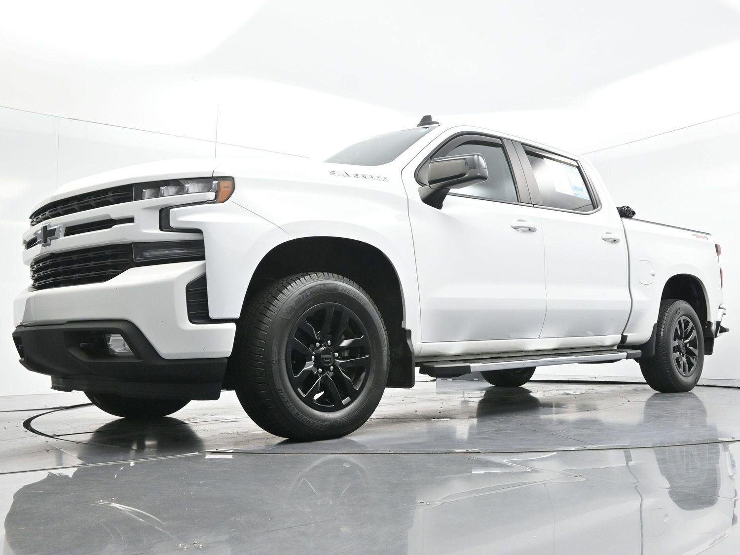 Used 2020 Summit White Chevrolet RST image 49