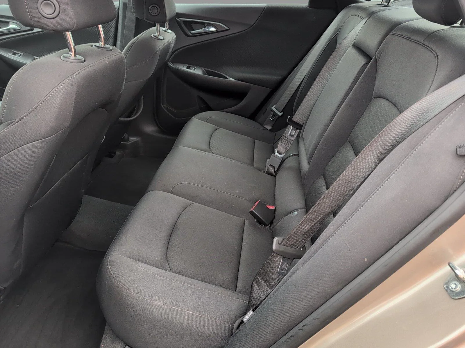 Used 2024 Mineral Gray Metallic Chevrolet 1LT image 33