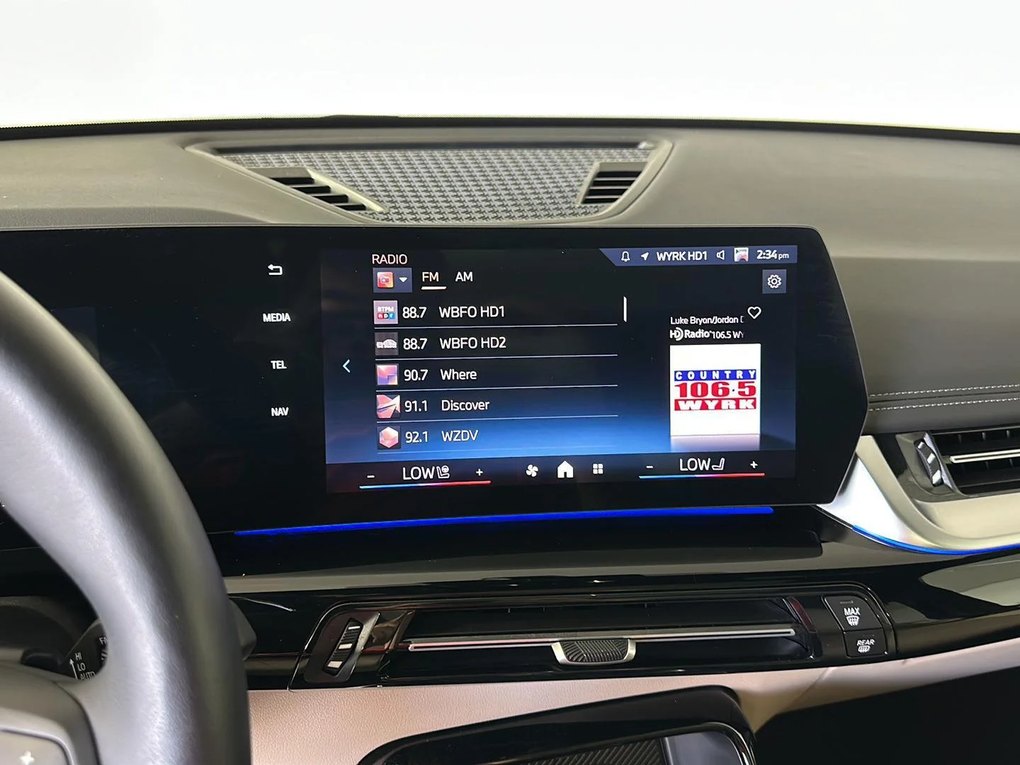 Used 2025 Space Silver Metallic BMW xDrive28i image 23