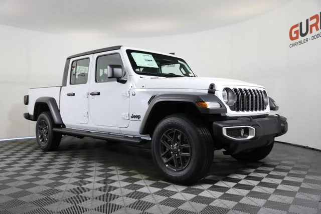 2026 Jeep Gladiator Sport Auto's photo