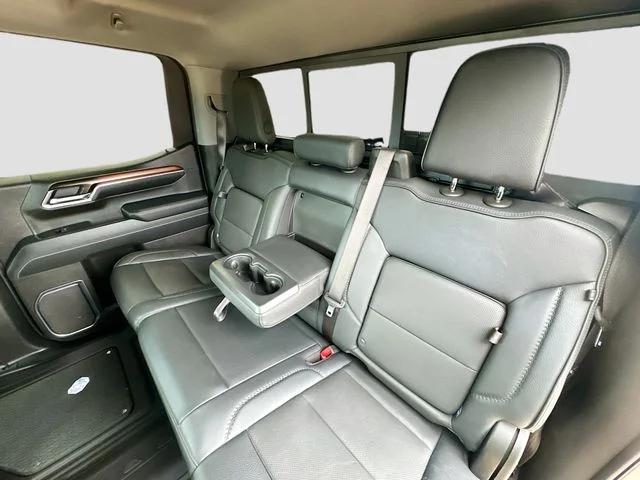 Used 2025 Gray GMC Denali image 28