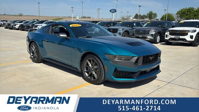2026 Ford Mustang Dark Horse's photo