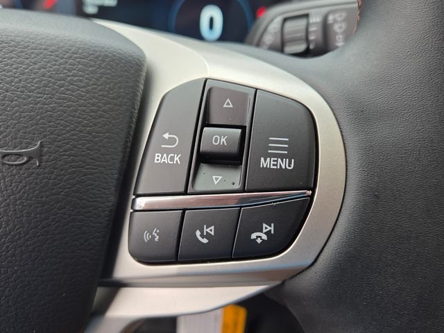 New 2026 Star White Metallic Tri-Coat Ford Active image 55