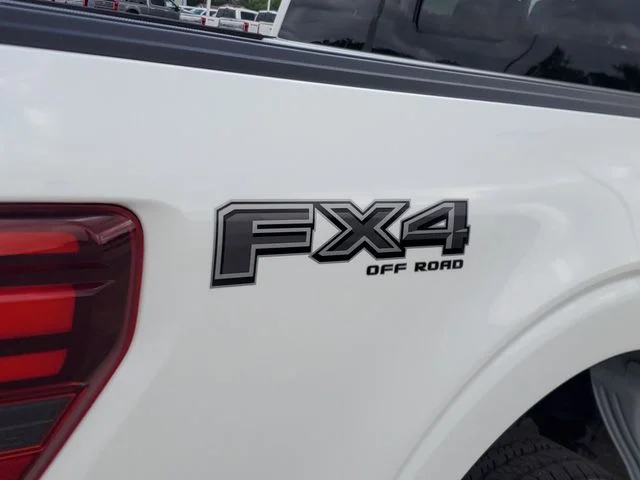 2025 Ford F-150 Lariat - Photo 6