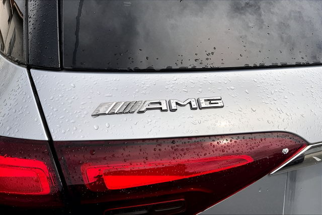 Used 2025 Silver Mercedes-Benz GLE 53 AMG® image 23