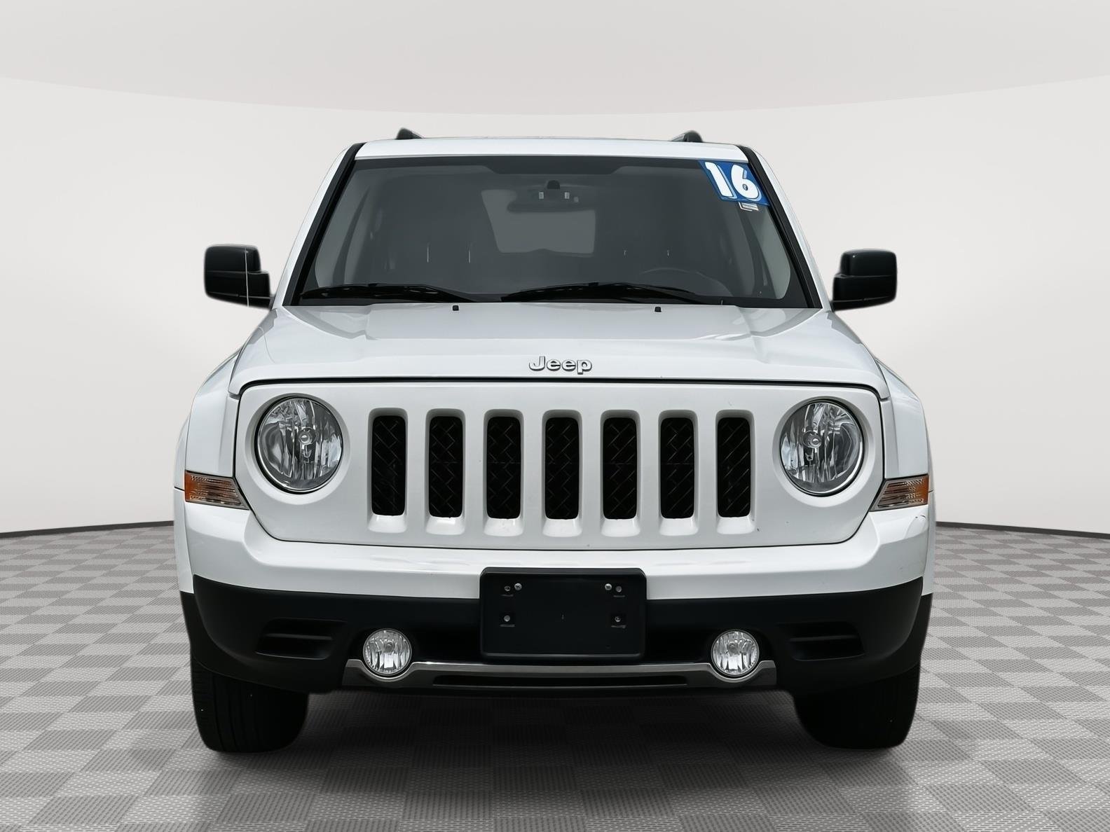 Used 2016 Jeep Patriot Latitude with VIN 1C4NJRFB8GD802427 for sale in Kansas City