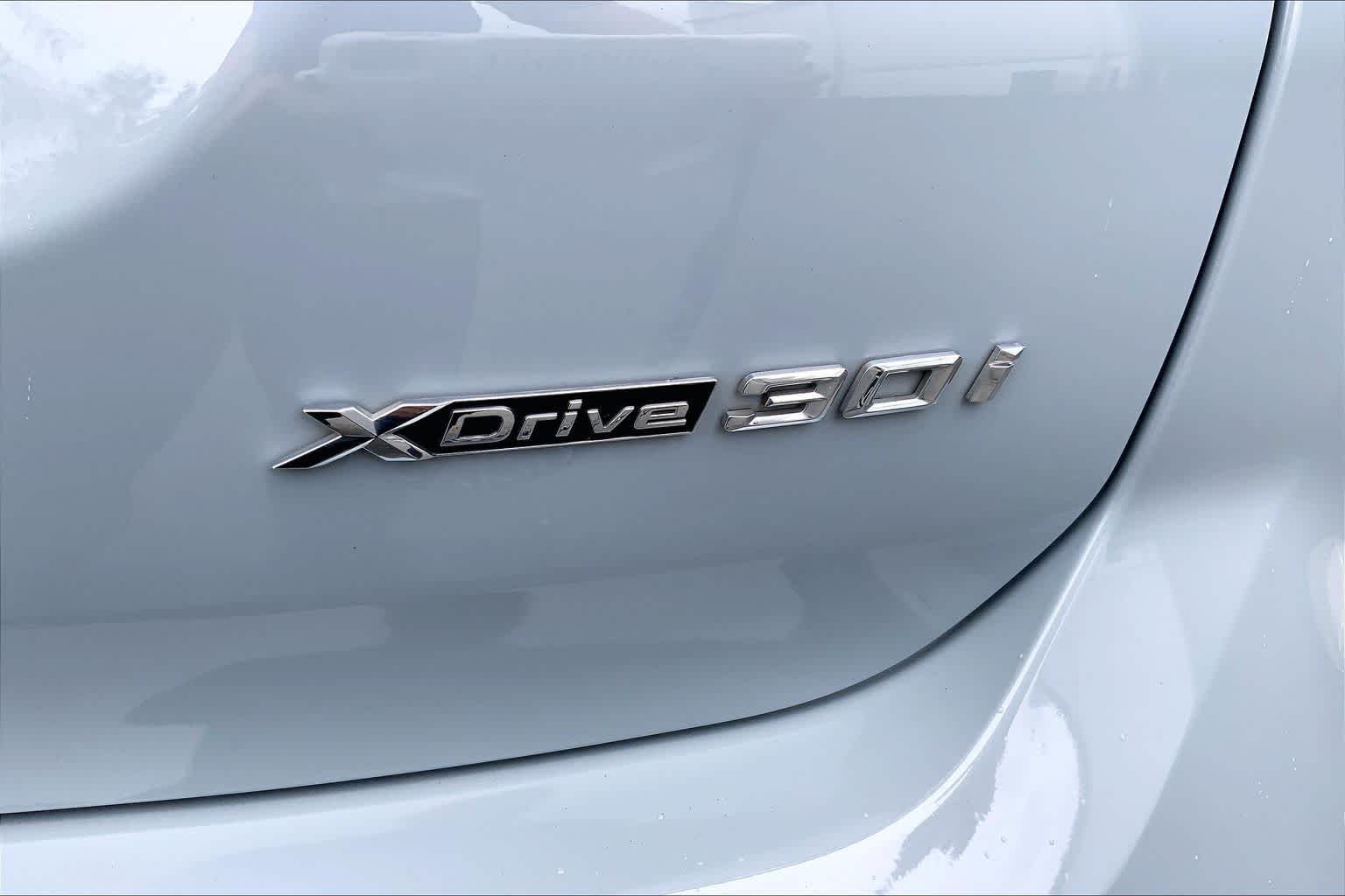 Certified Used 2023 Brooklyn Grey Metallic BMW xDrive30i image 32