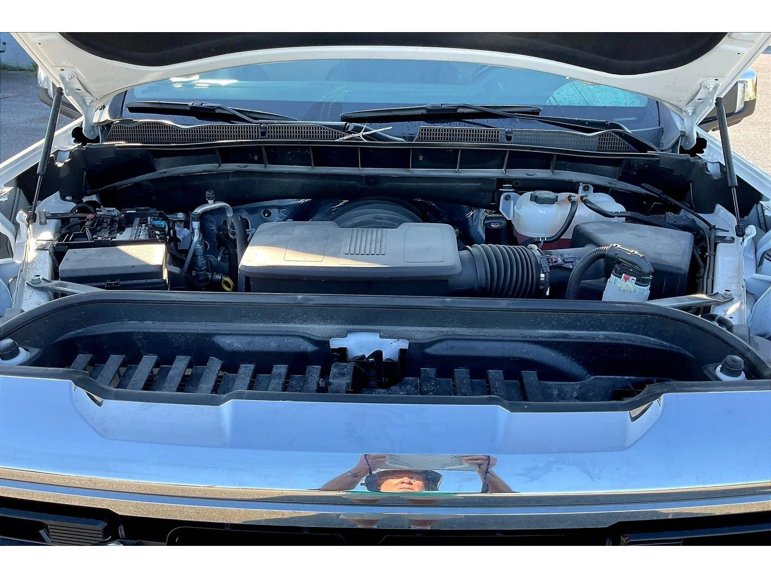 Used 2026 Summit White GMC SLT image 8