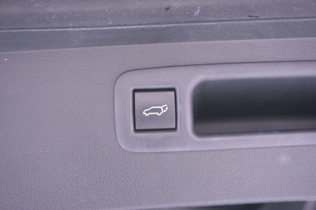 Used 2023  Toyota XSE image 10
