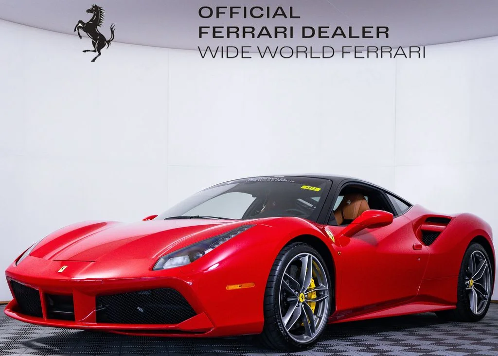 2019 Ferrari 488 -'s photo