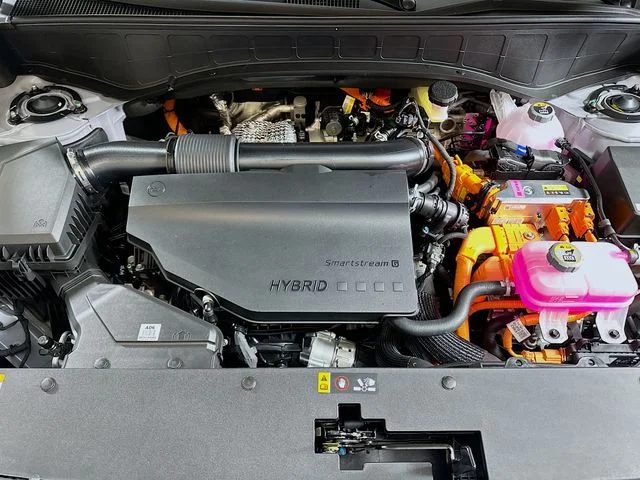 New 2026 Silver Hyundai Blue SEL image 24