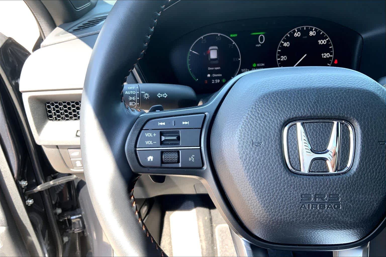 Used 2025 Meteorite Gray Metallic Honda Sport-L image 22