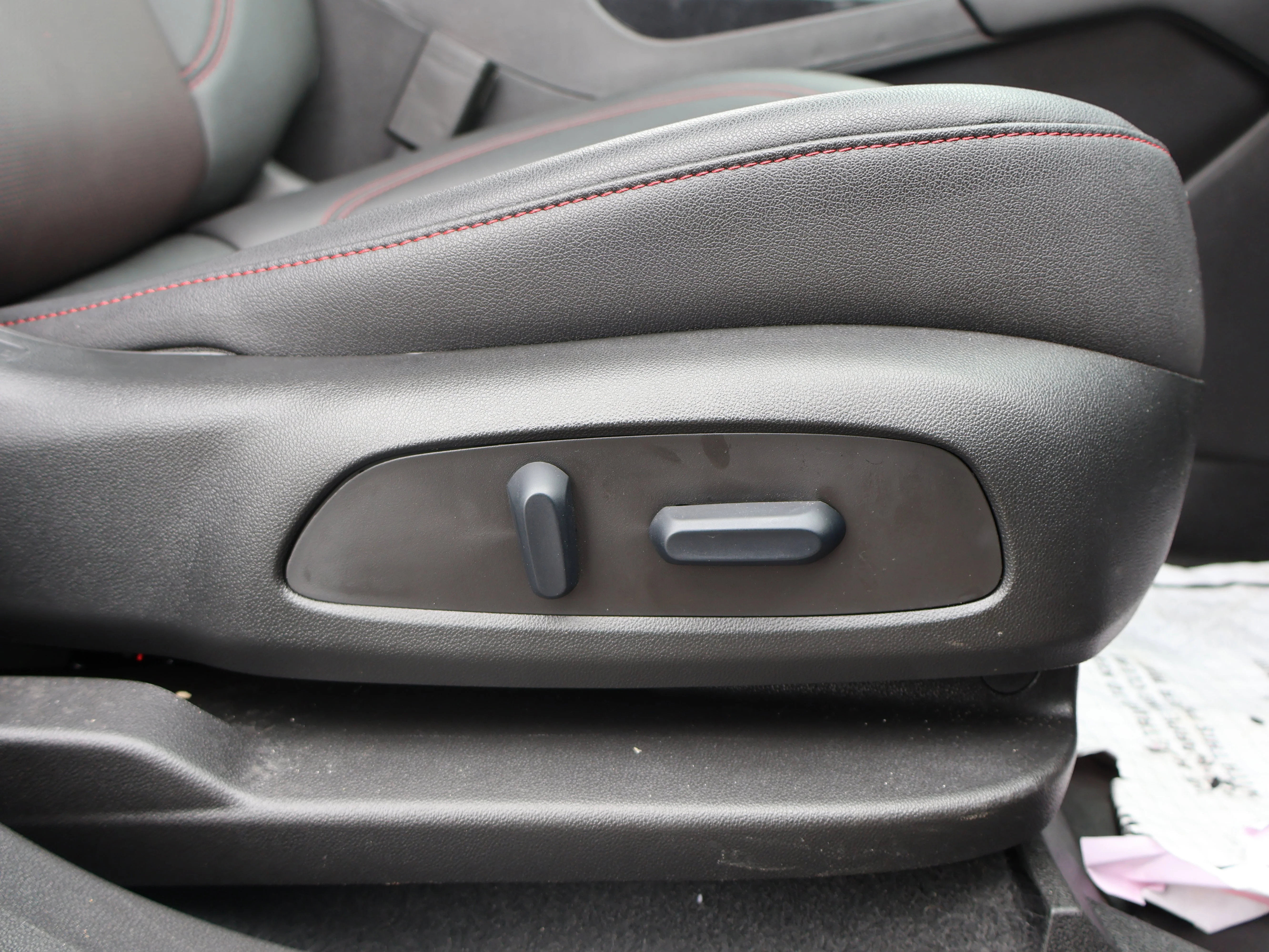 Used 2024 Black Chevrolet RS image 10