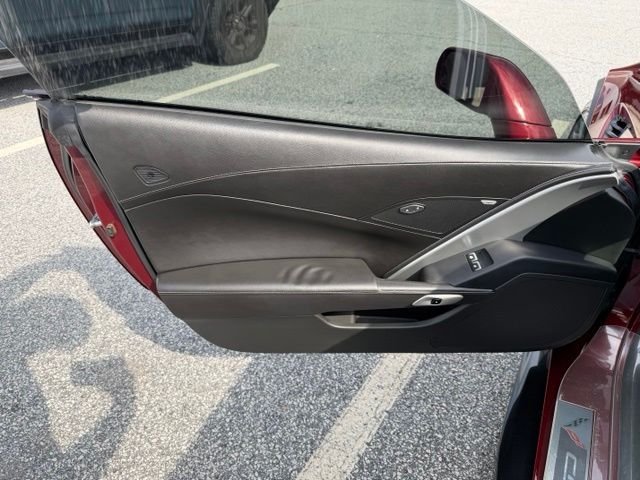 Used 2016 Red Chevrolet Z06 image 6