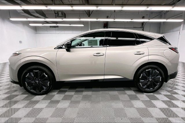 New 2027 Champagne Silver Nissan Platinum image 18