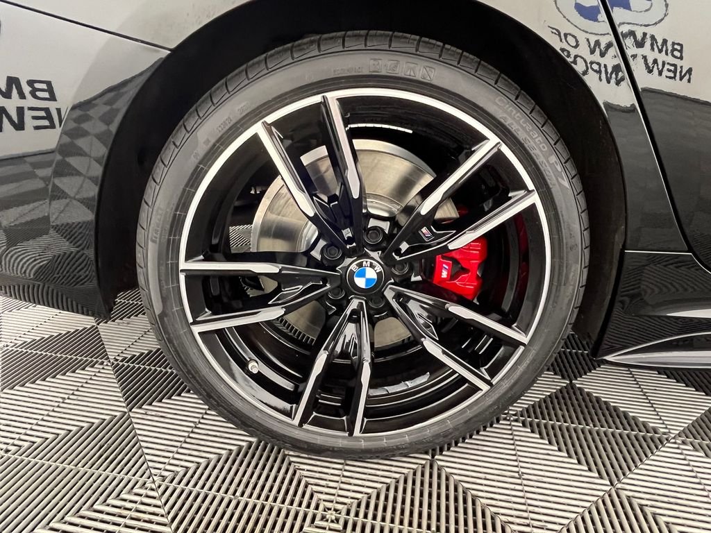 Used 2024 Black BMW M340i xDrive image 15