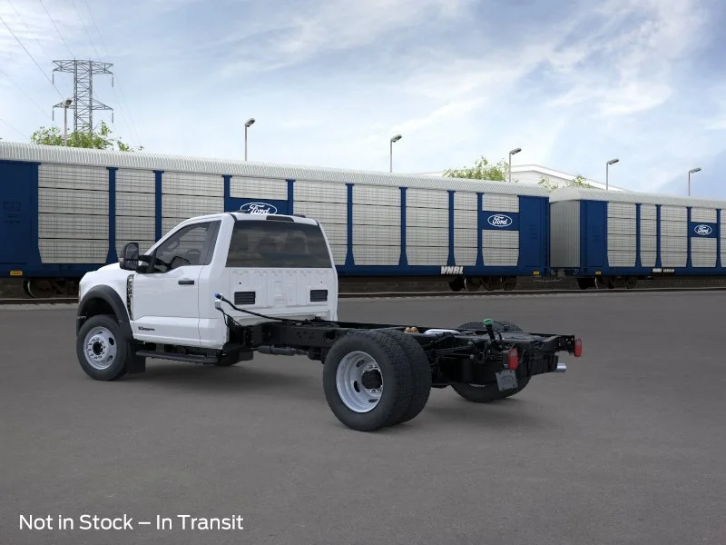 New 2026 Oxford White Ford F-550® XL image 4