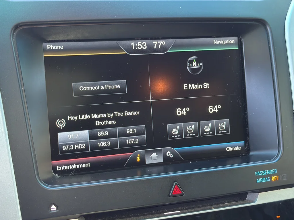 Used 2014 Silver Ford Sport image 23