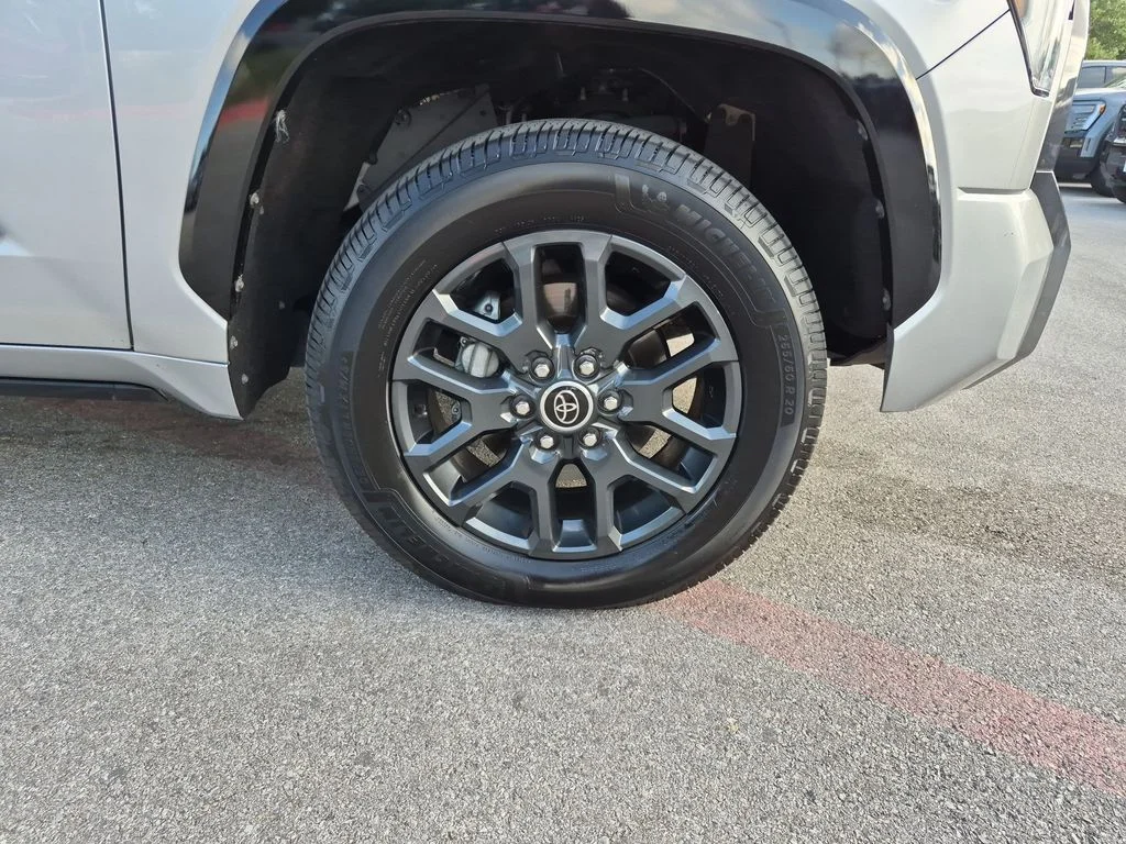 Used 2022 Silver Toyota Platinum image 16