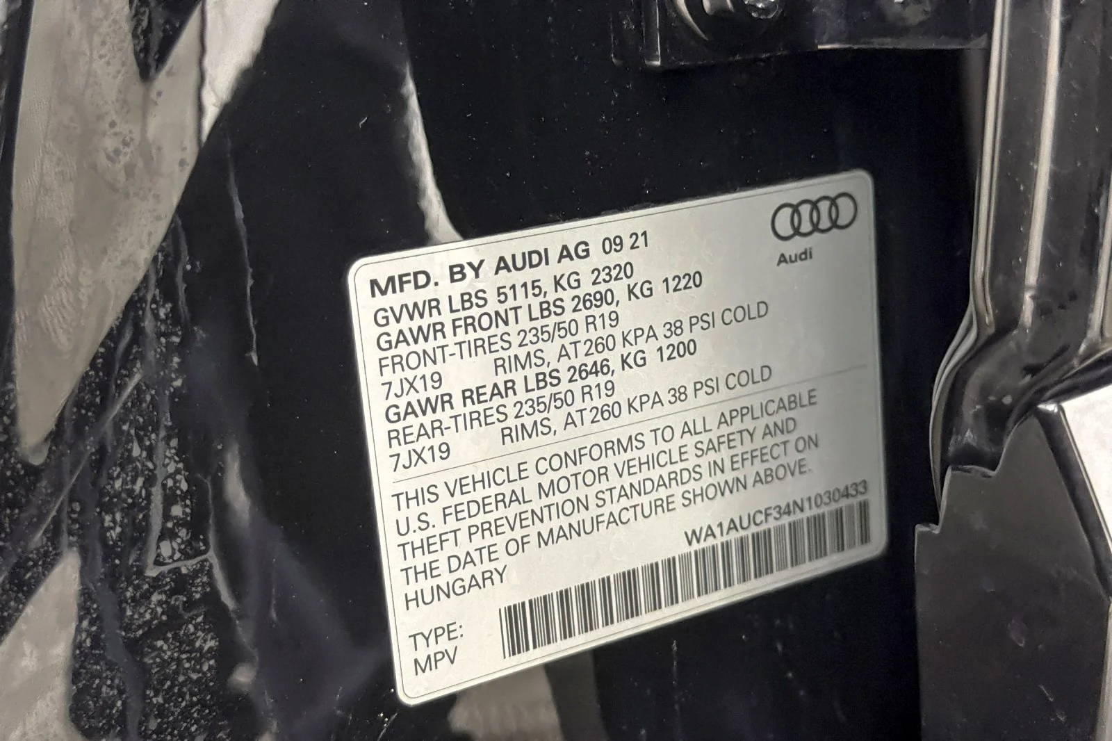 Used 2022 Mythos Black Metallic Audi Premium 40 TFSI quattro image 26