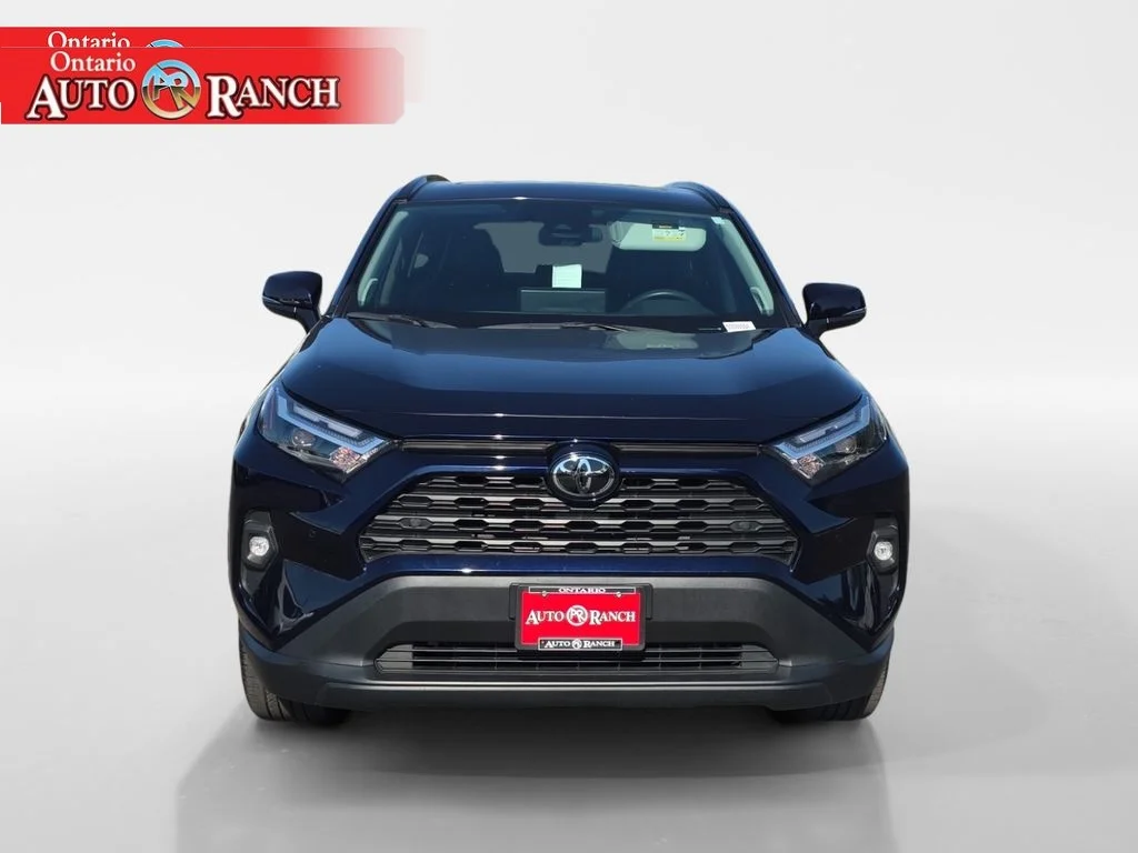 Used 2025 Blueprint Toyota XLE Premium image 8