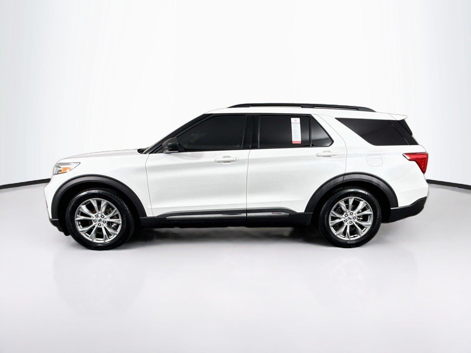 Used 2020 Star White Metallic Tri-Coat Ford XLT image 13