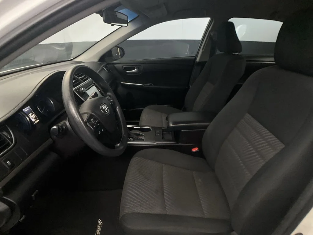 Used 2017 Super White Toyota LE image 31