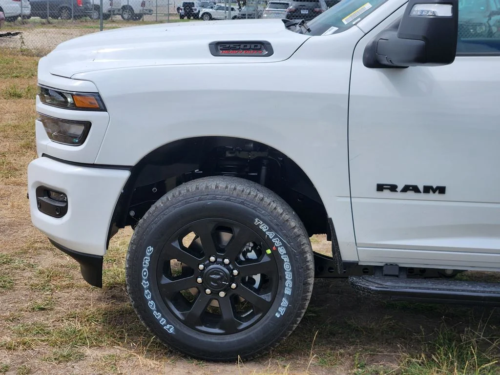 New 2026 Bright White Clear-Coat Exterior Paint RAM Big Horn image 6