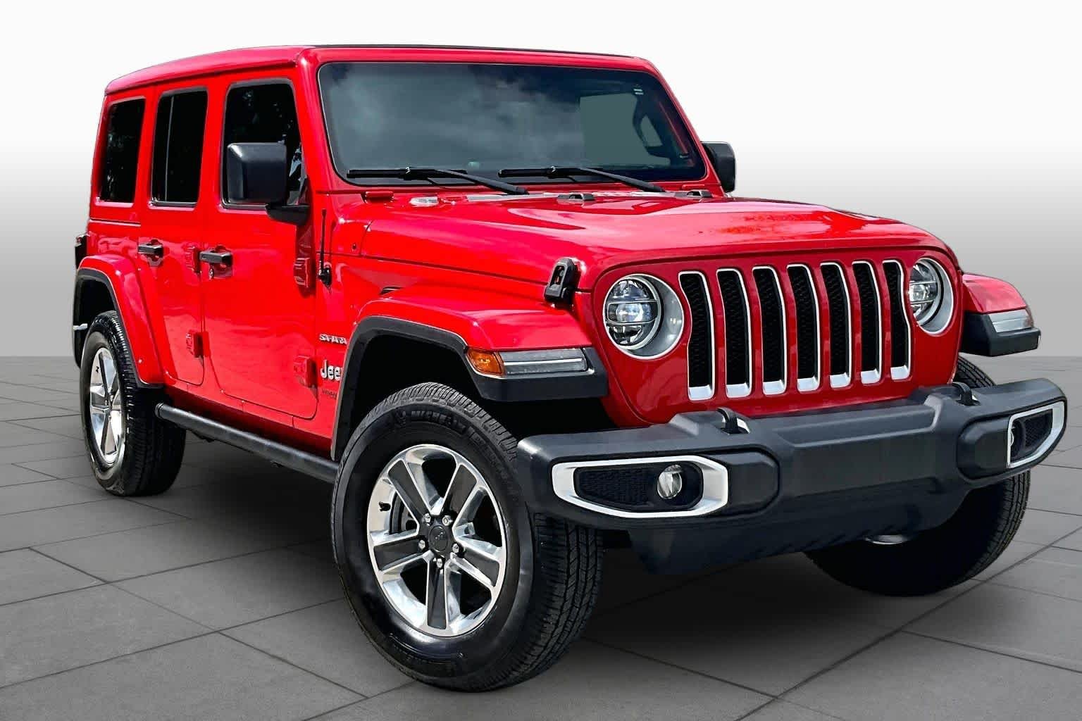 Used 2021 Firecracker Red Clearcoat Jeep Unlimited Sahara image 3