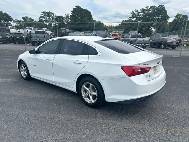 Used 2016 White Chevrolet LS image 3