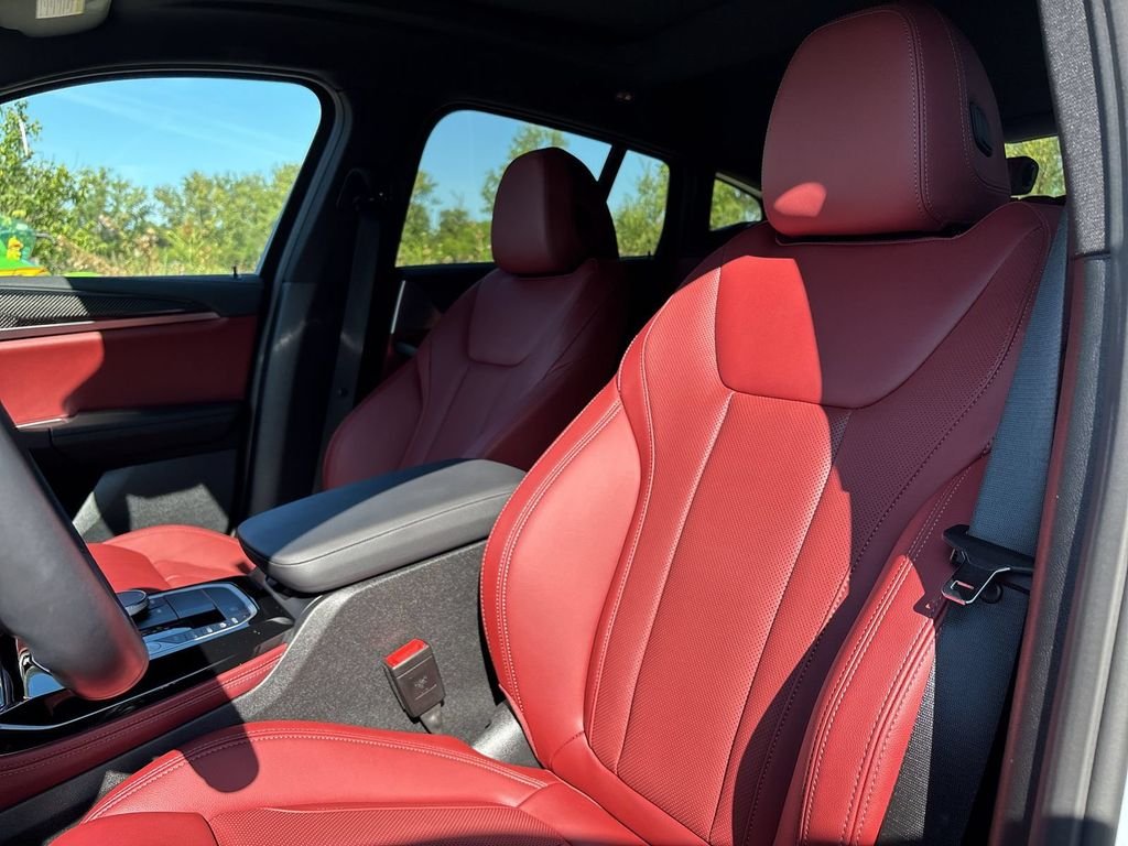 Used 2024 Gray BMW M40i image 20