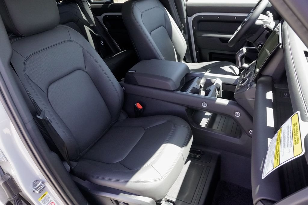 New 2026 Borasco Grey Land Rover X-Dynamic SE image 24