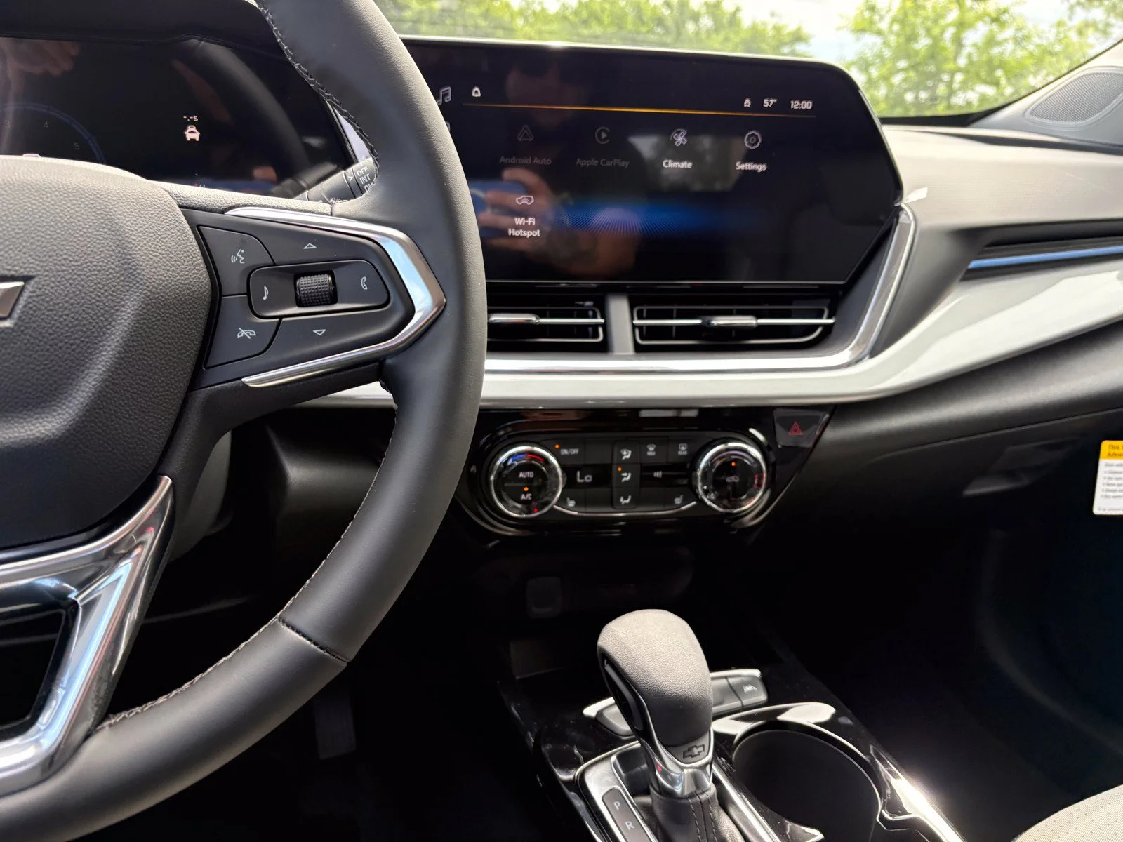 2026 Chevrolet Trax LT - Photo 15